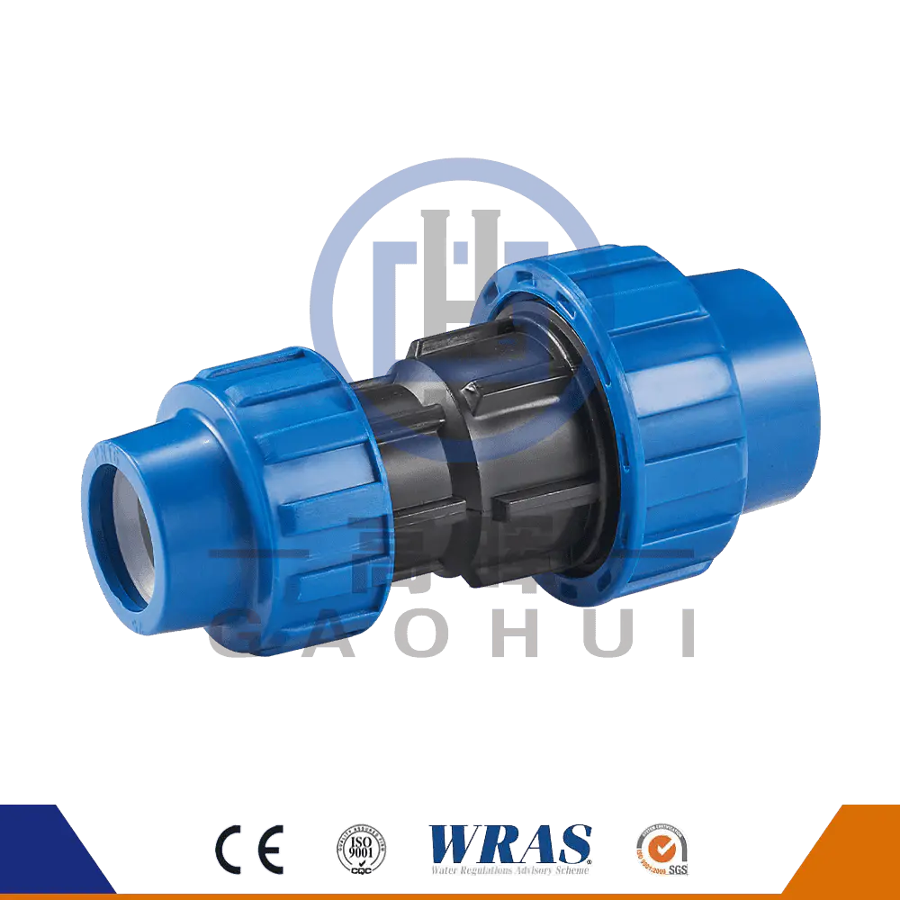 Spanish Version PP Reducing Coupler P-040 easily handles pipe size differences and optimizes construction efficiency